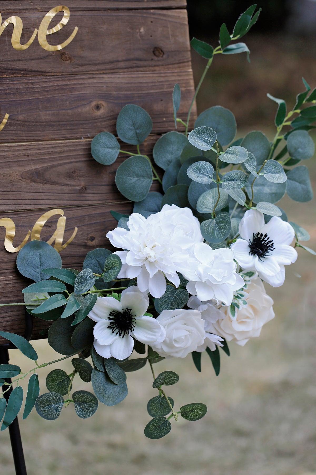 Flower Sign Decor in White & Beige